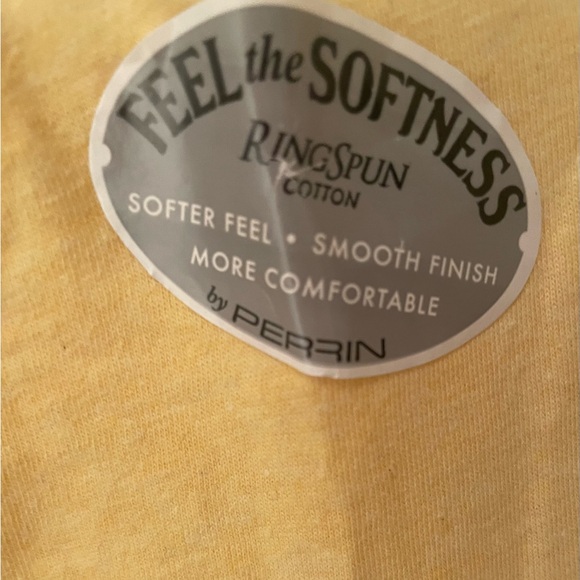 Official collegiate merch - Washington Huskies junior t-shirt - Picture 4 of 6